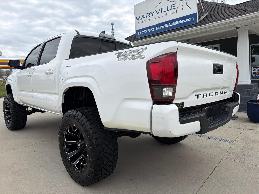Toyota Tacoma  2019