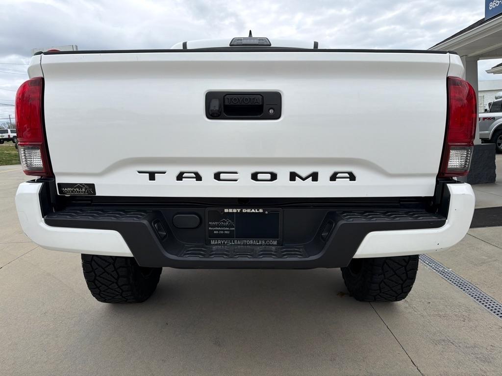 Toyota Tacoma  2019