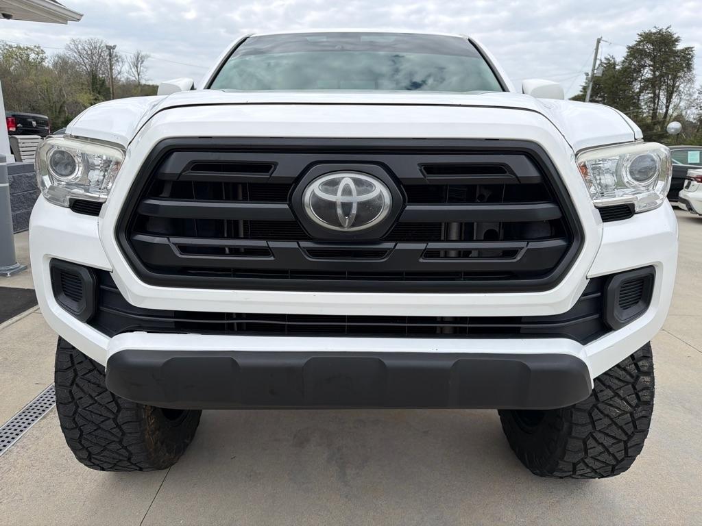 Toyota Tacoma  2019