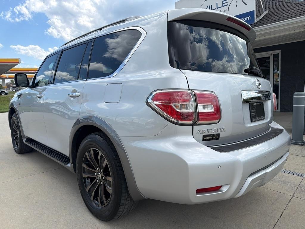 Nissan Armada  2017