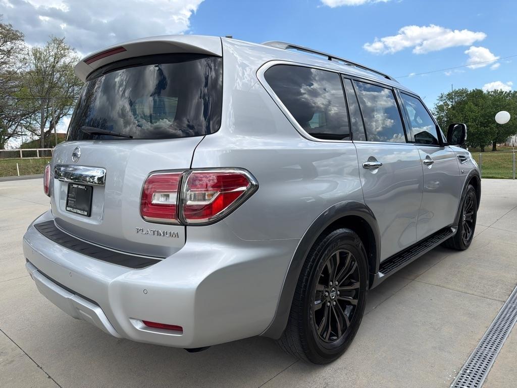 Nissan Armada  2017