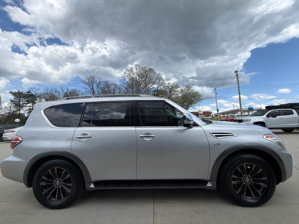 Nissan Armada  2017
