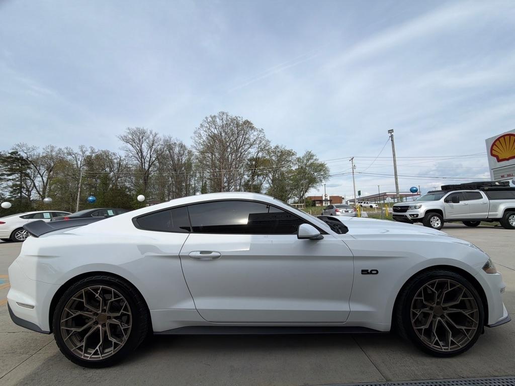 Ford Mustang  2019