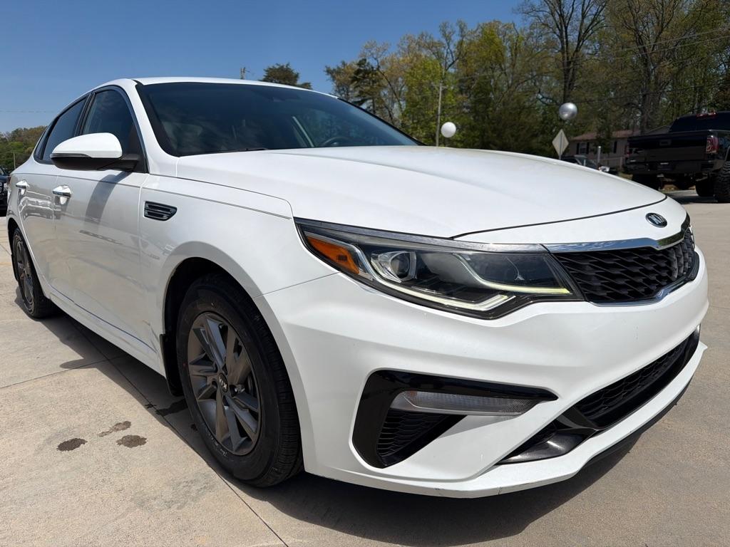 Kia Optima  2019
