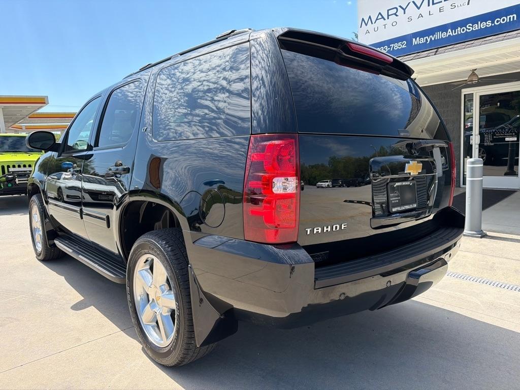 Chevrolet Tahoe  2013