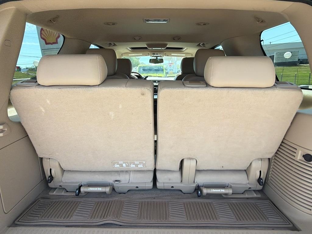 Chevrolet Tahoe  2013