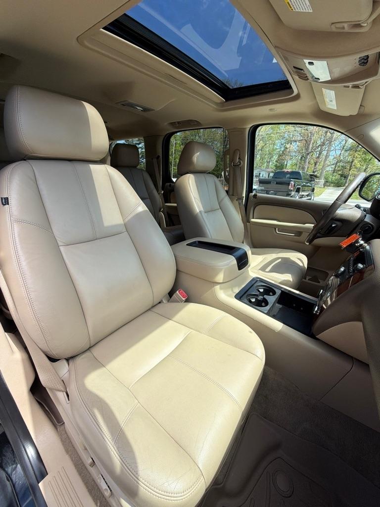 Chevrolet Tahoe  2013