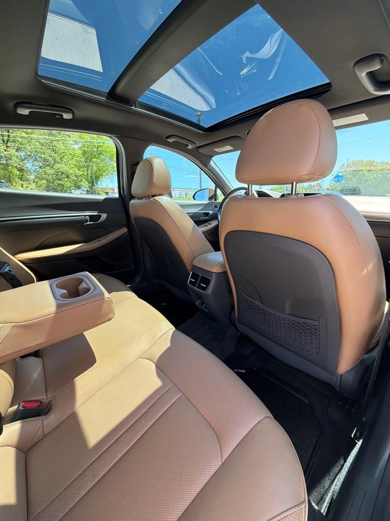 Hyundai Sonata  2020