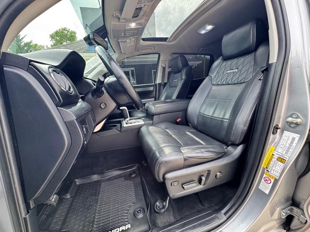 Toyota Tundra 4WD  2019