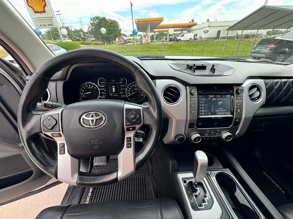 Toyota Tundra 4WD  2019