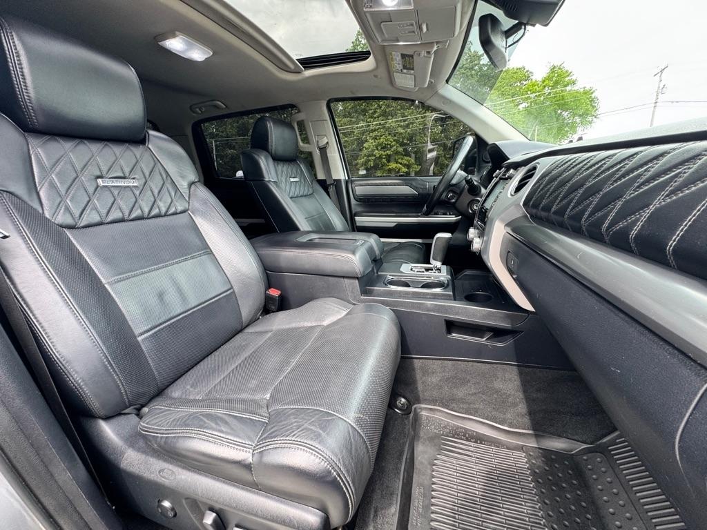 Toyota Tundra 4WD  2019