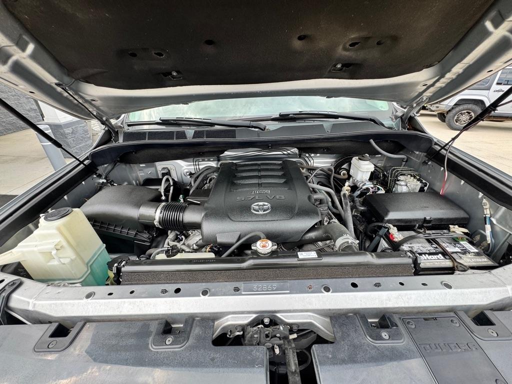 Toyota Tundra 4WD  2019