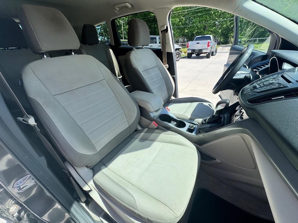 Ford Escape  2015