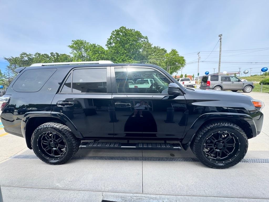 Toyota 4Runner  2017