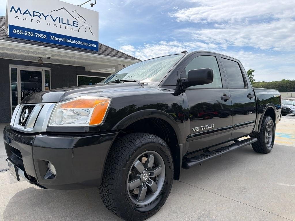 Nissan Titan  2013