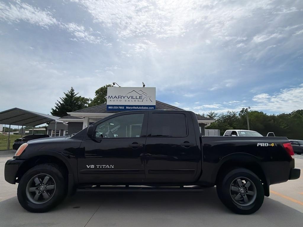 Nissan Titan  2013