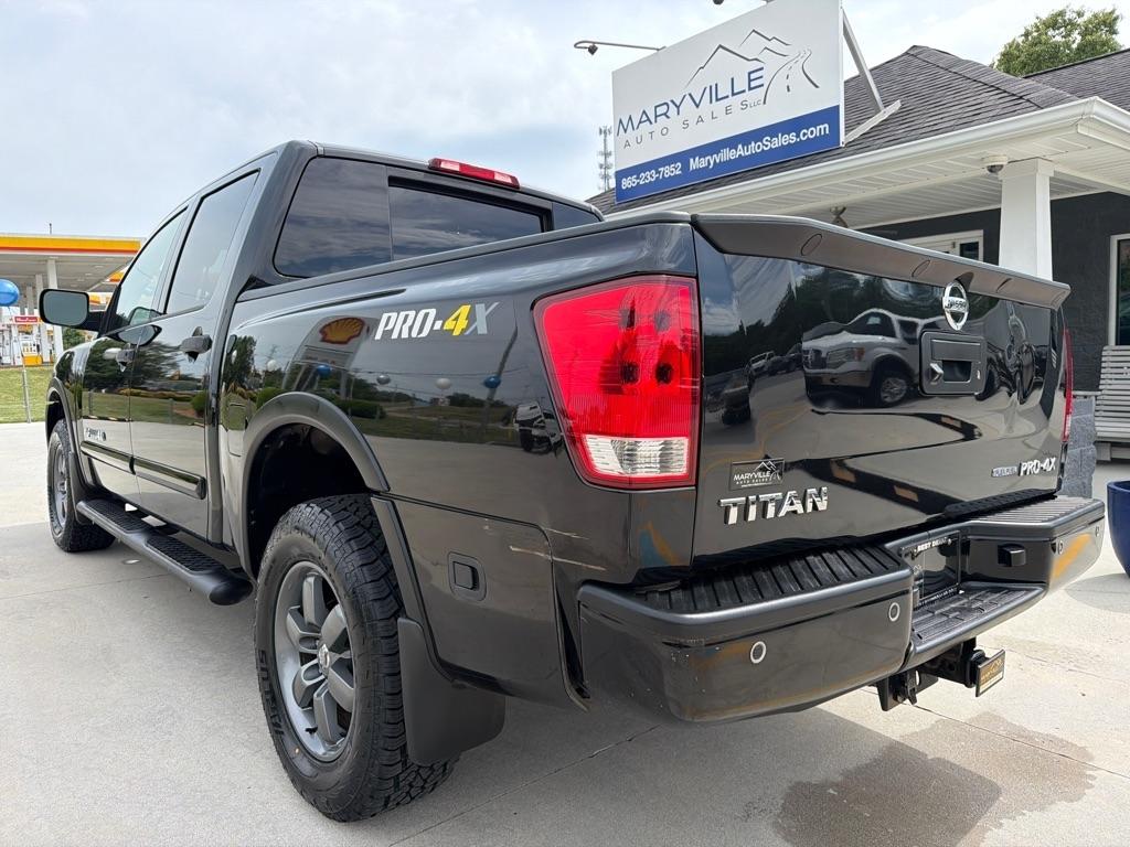 Nissan Titan  2013