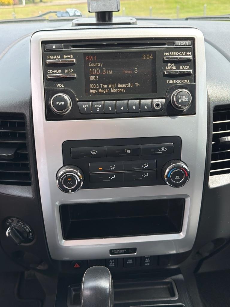 Nissan Titan  2013