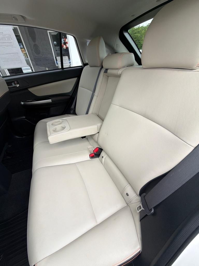 Subaru Crosstrek  2016