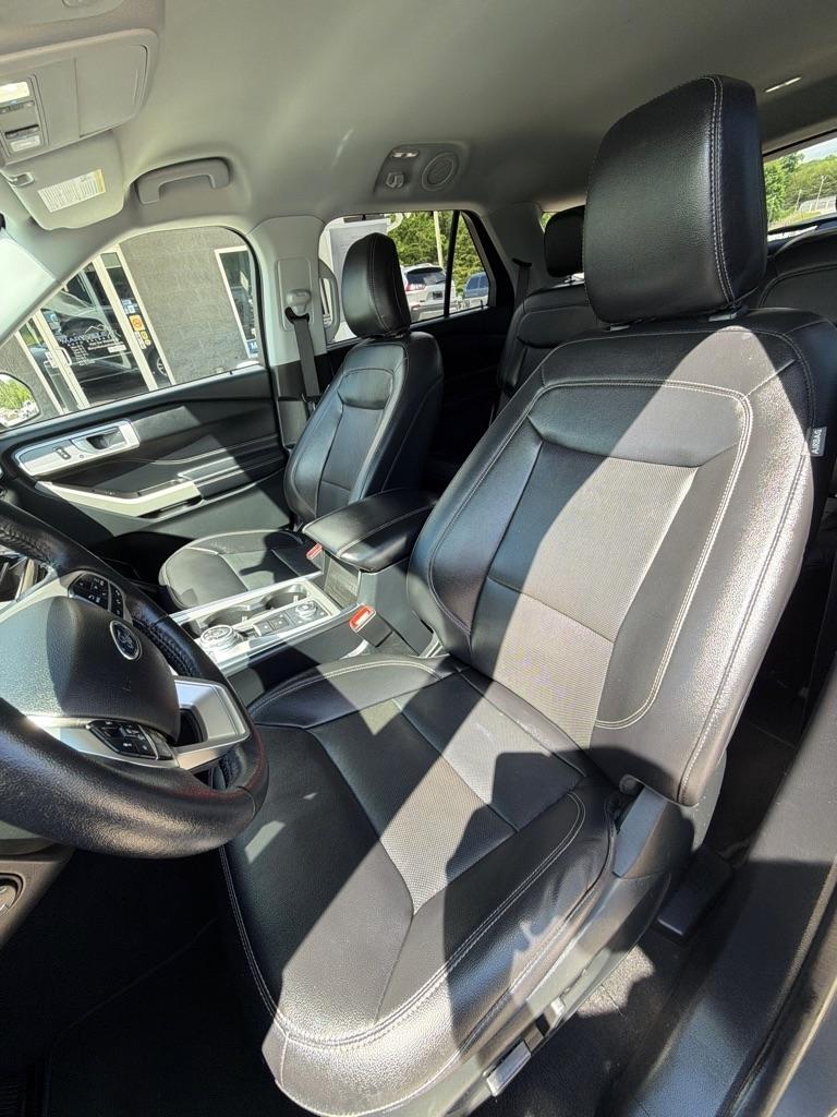 Ford Explorer  2021
