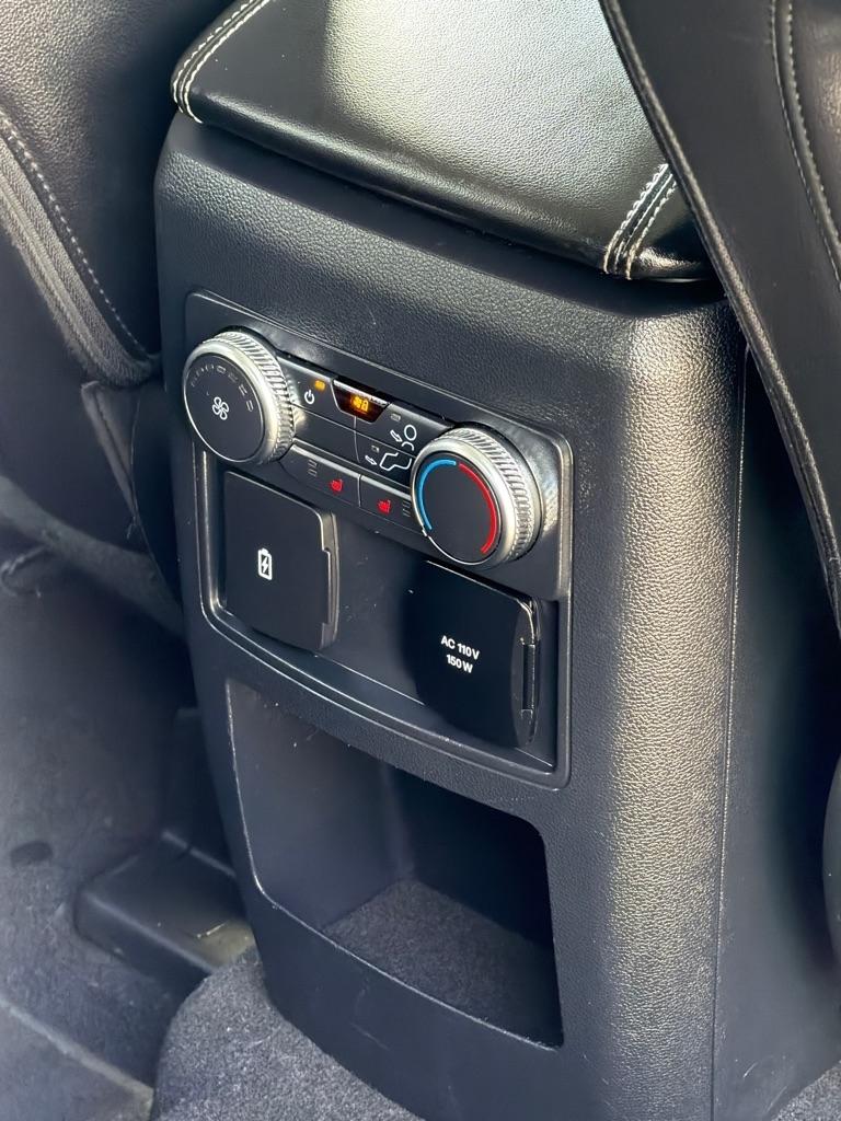 Ford Explorer  2021