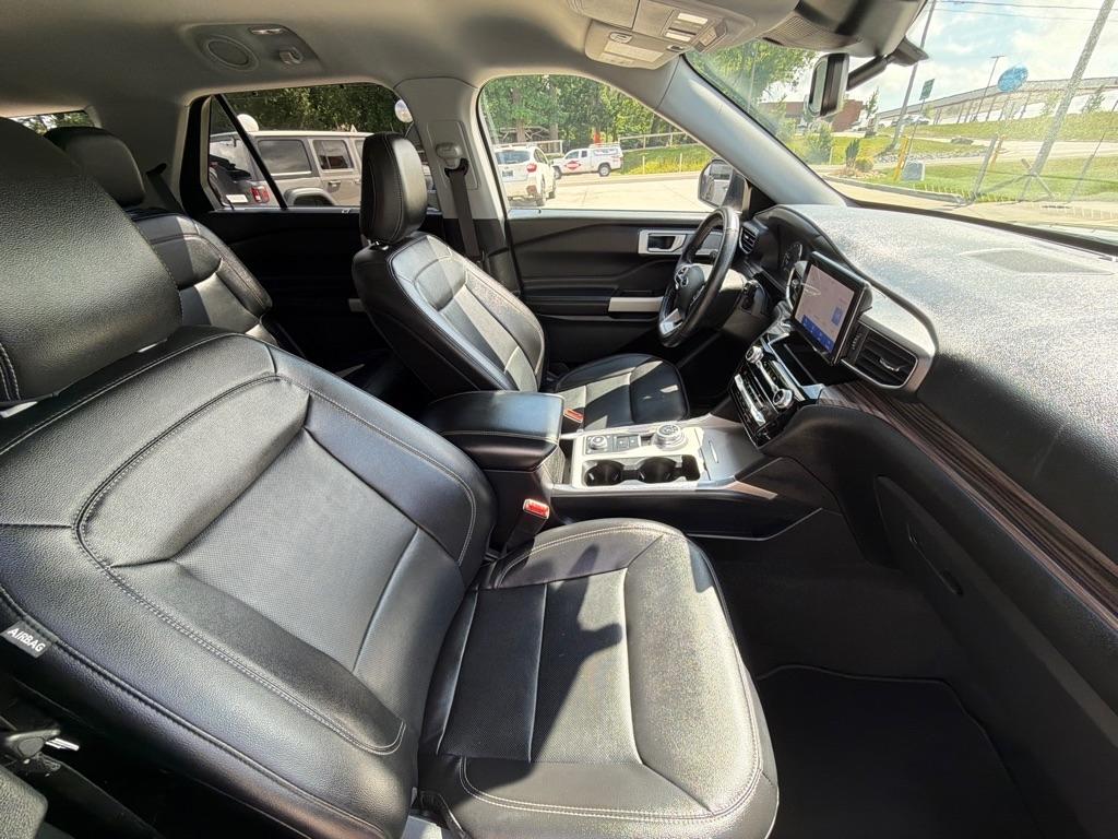 Ford Explorer  2021