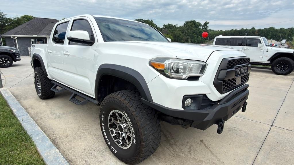 Toyota Tacoma  2017
