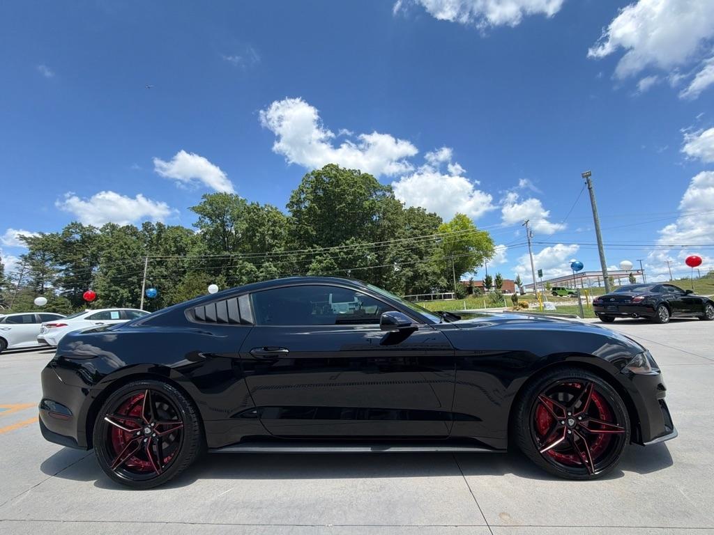 Ford Mustang  2018