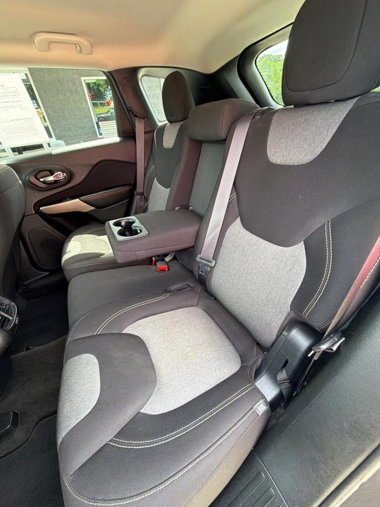 Jeep Cherokee  2018