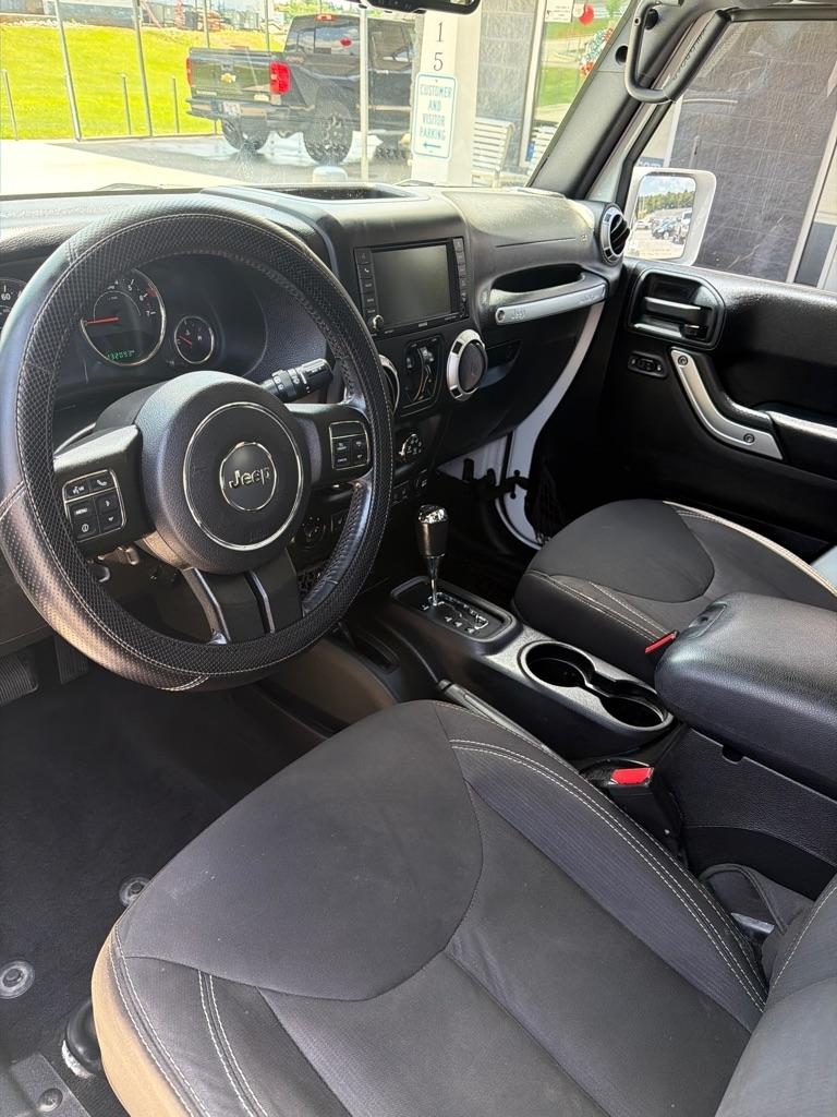 Jeep Wrangler  2015