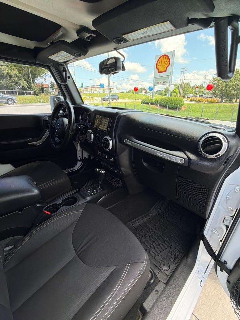 Jeep Wrangler  2015