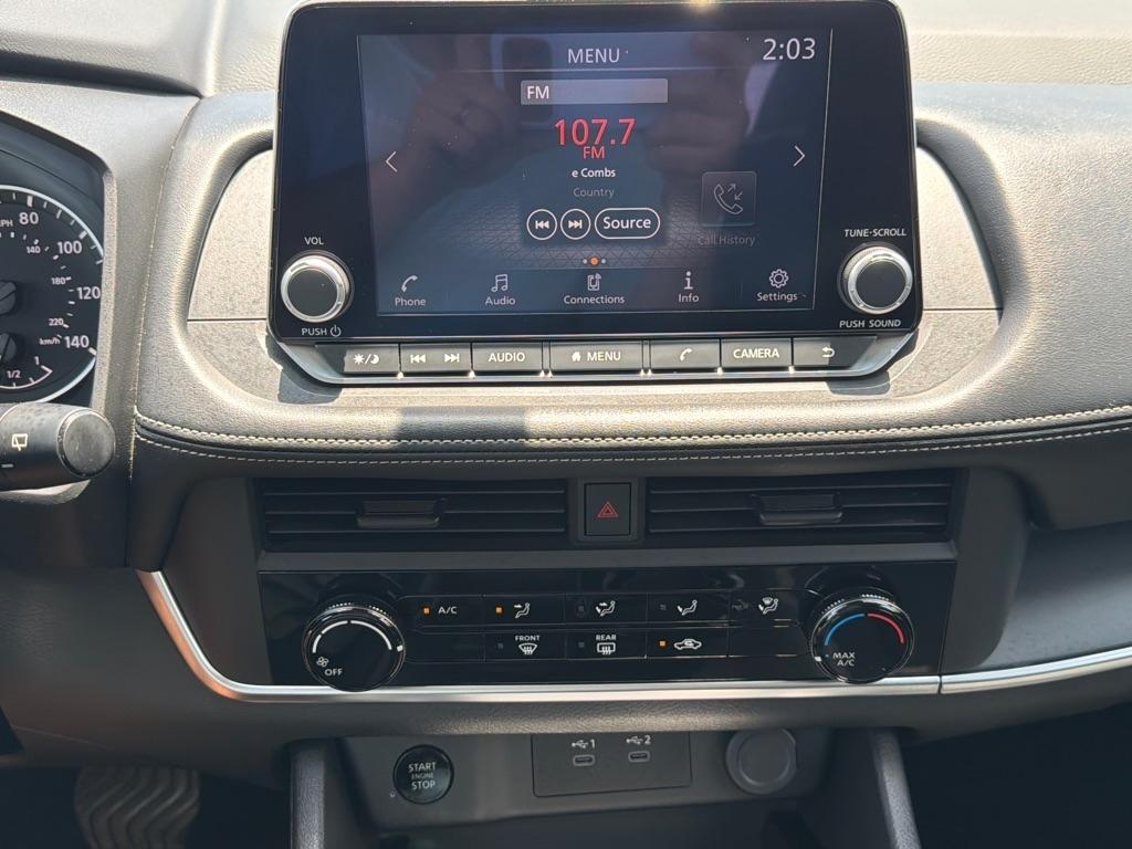 Nissan Rogue  2024