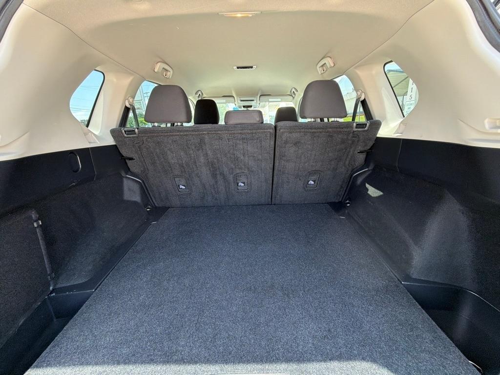 Nissan Rogue  2024