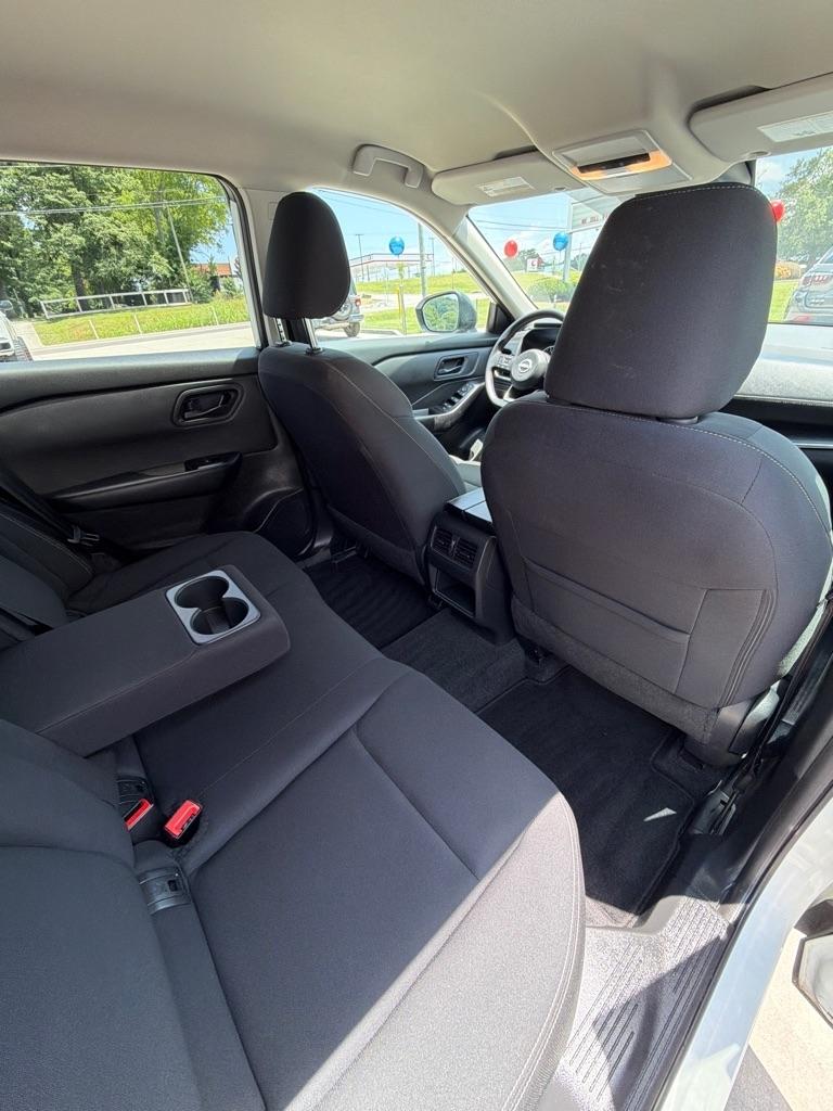 Nissan Rogue  2024