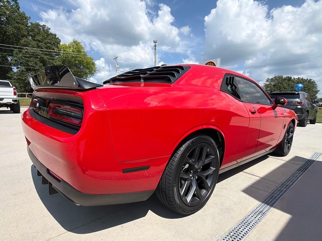 Dodge Challenger  2019