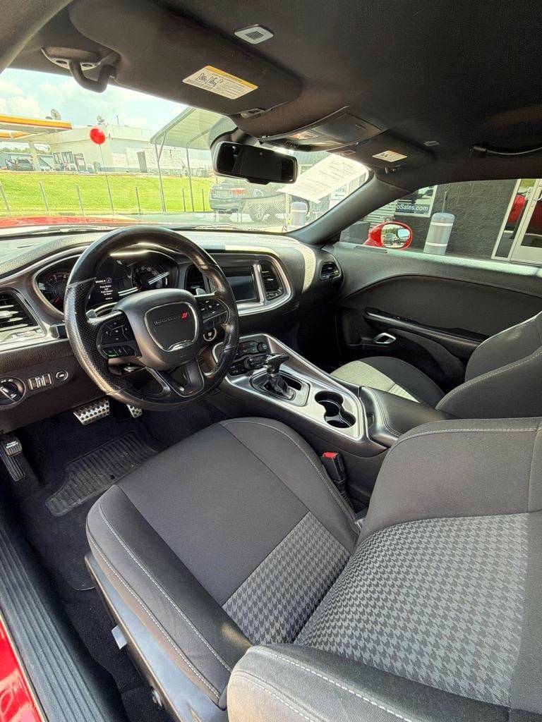 Dodge Challenger  2019