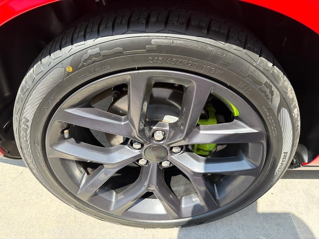 Dodge Challenger  2019