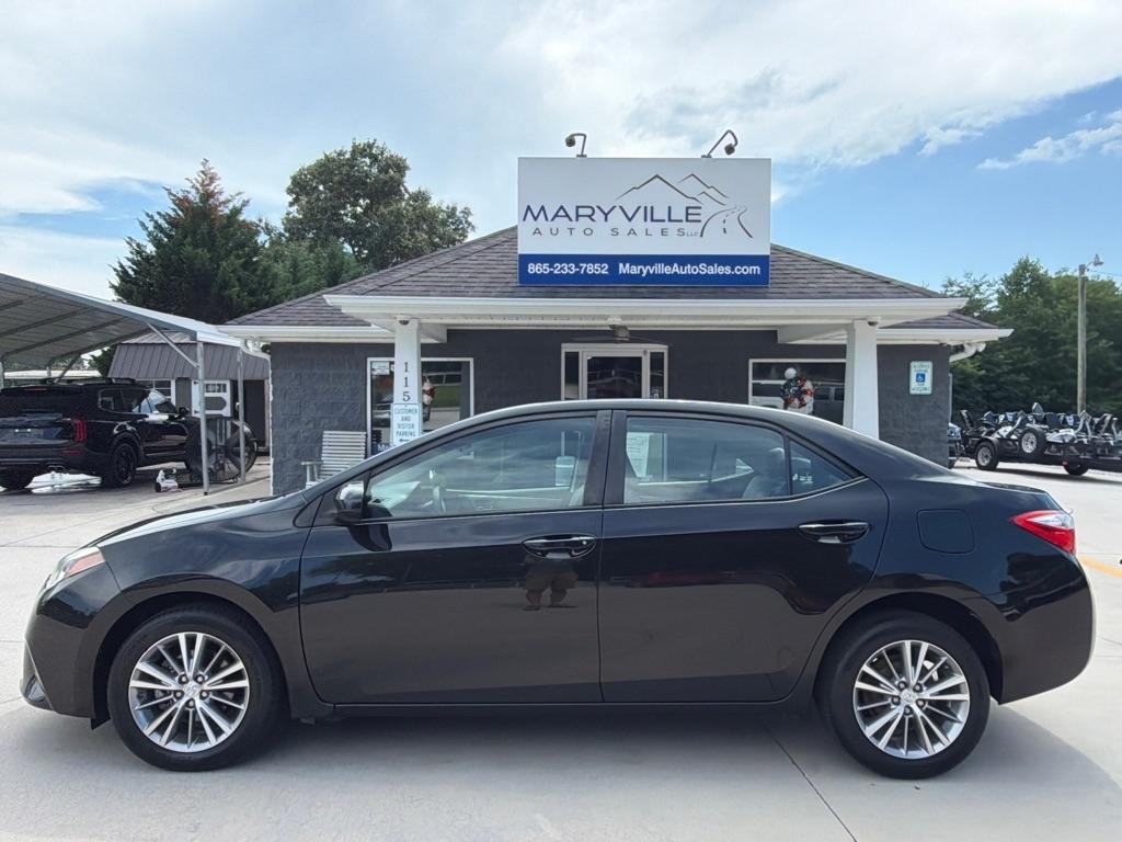 Toyota Corolla  2015