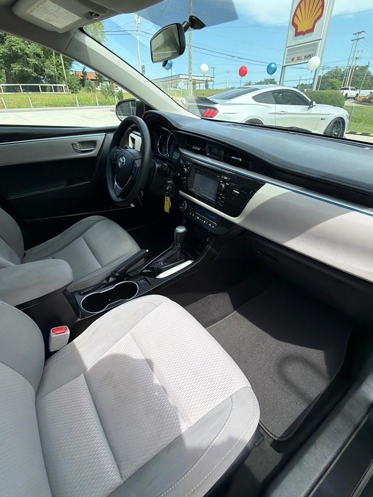 Toyota Corolla  2015