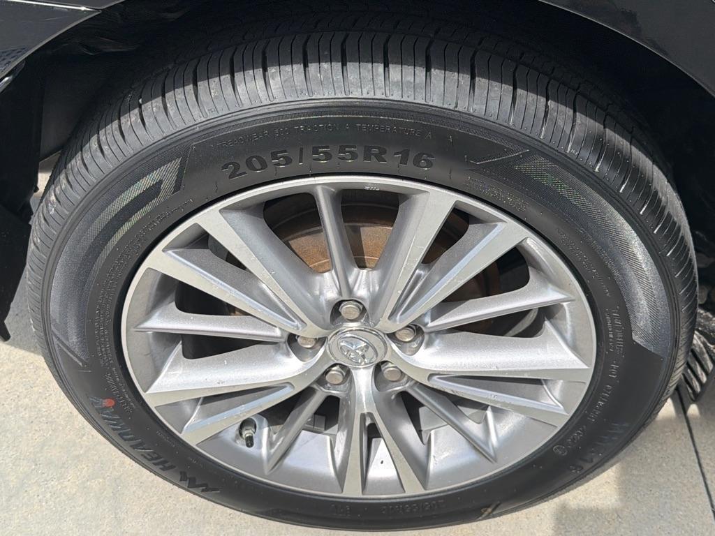 Toyota Corolla  2015