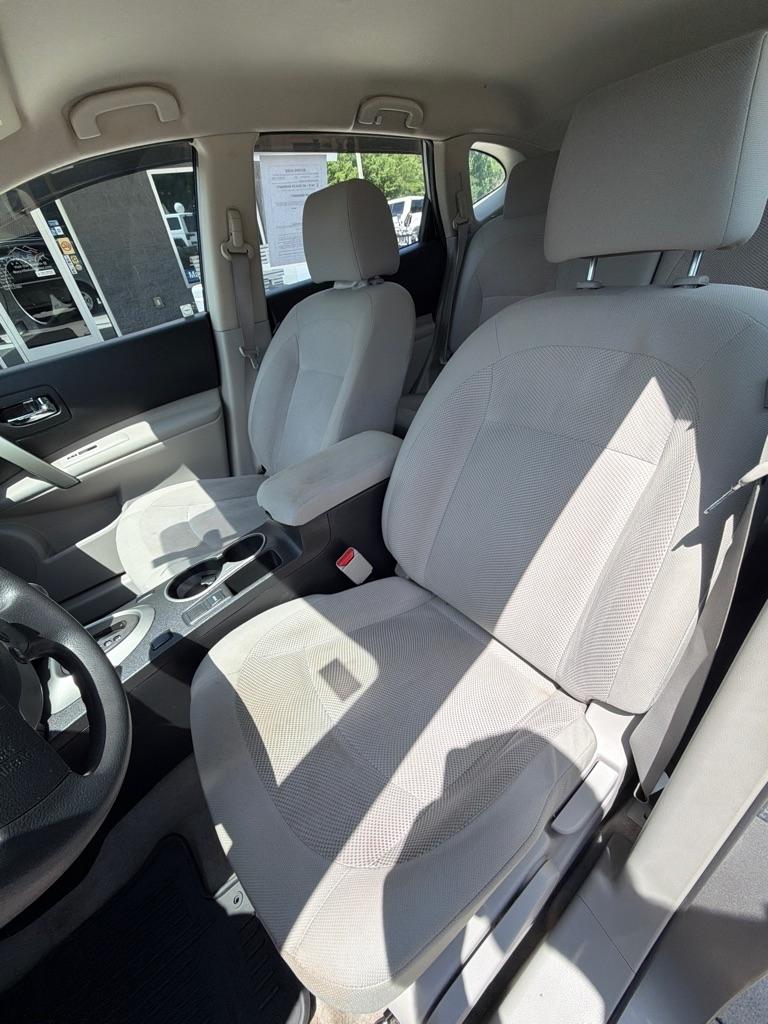 Nissan Rogue Select  2015