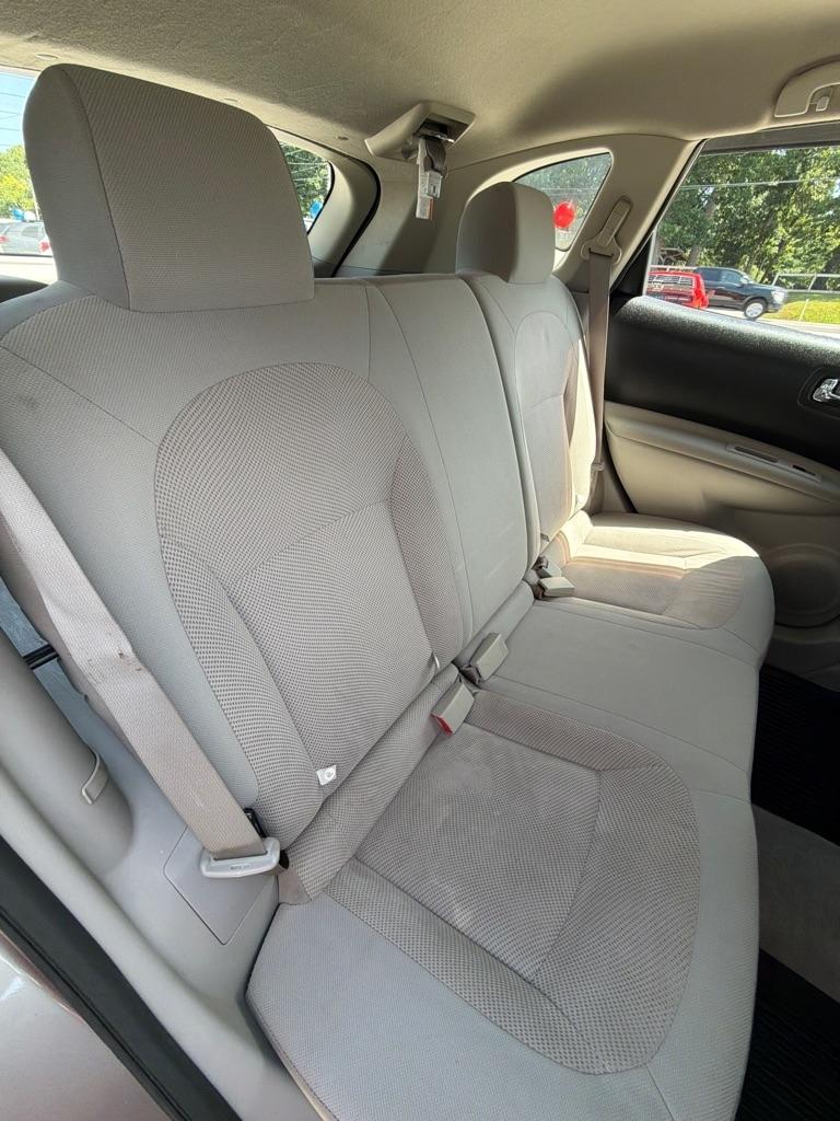 Nissan Rogue Select  2015