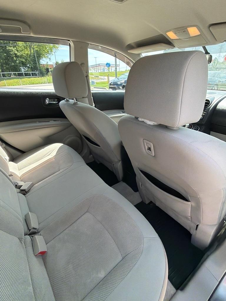 Nissan Rogue Select  2015