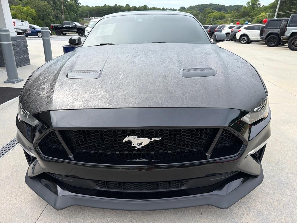Ford Mustang  2020