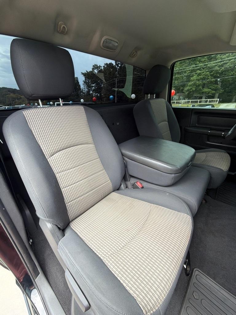 Dodge RAM 1500  2012