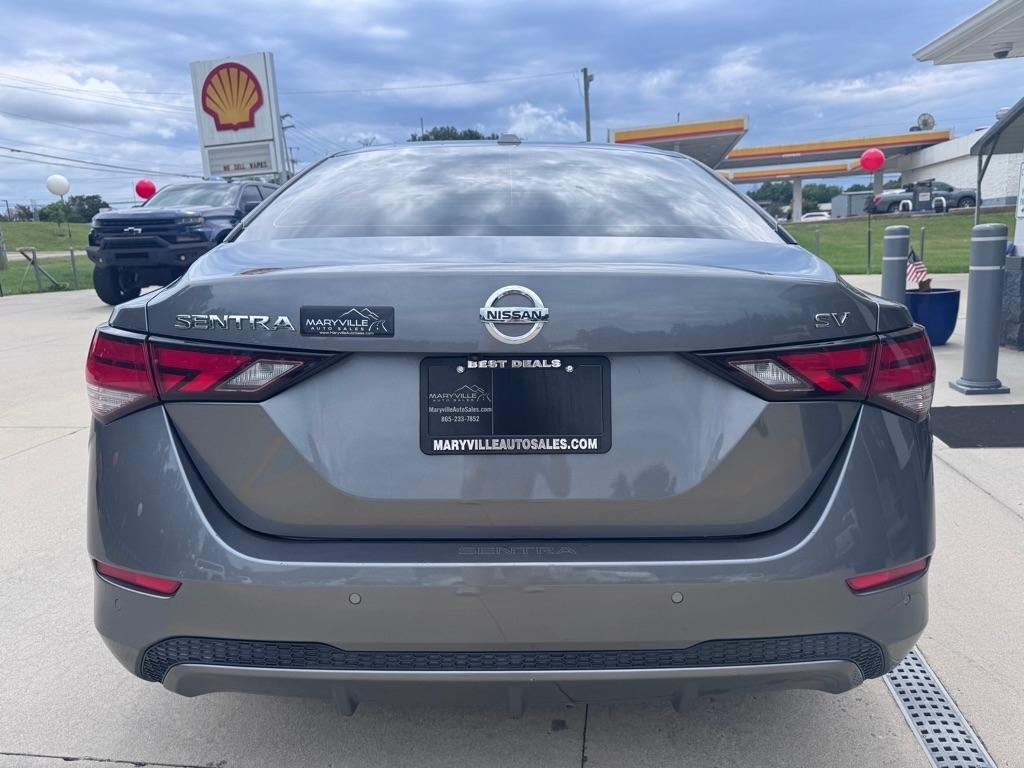 Nissan Sentra  2022