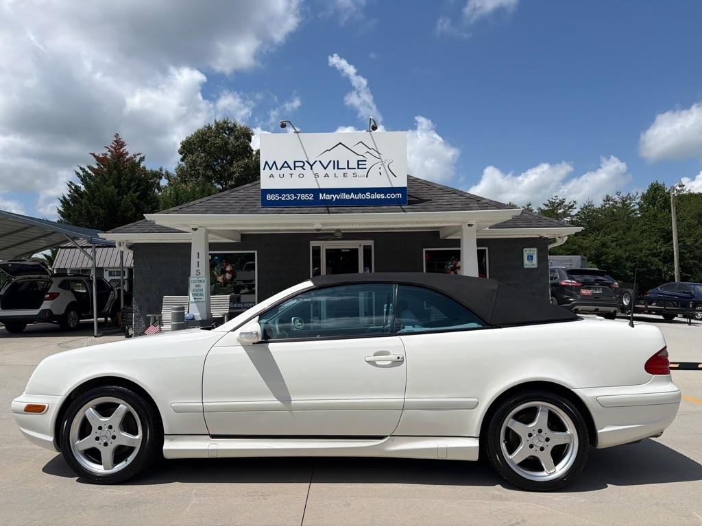 Mercedes-Benz CLK-Class  2002