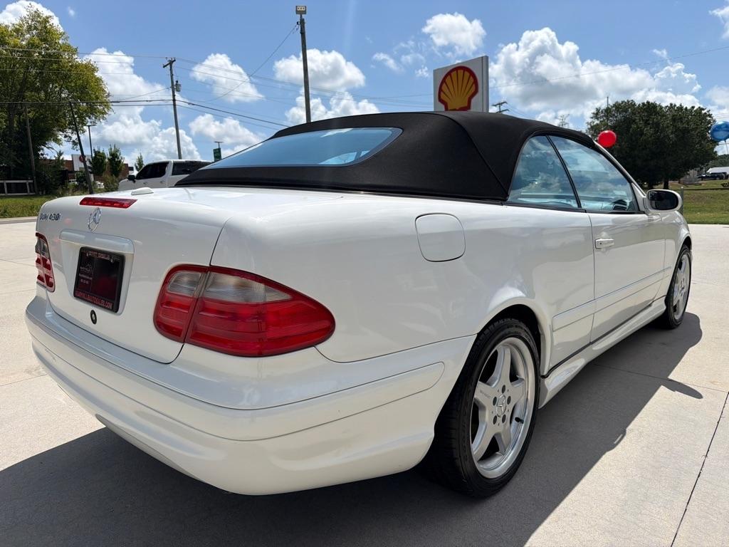 Mercedes-Benz CLK-Class  2002