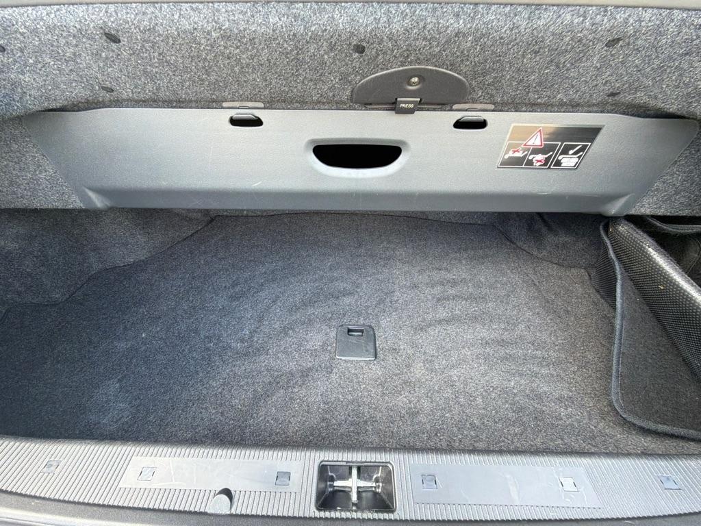 Mercedes-Benz CLK-Class  2002