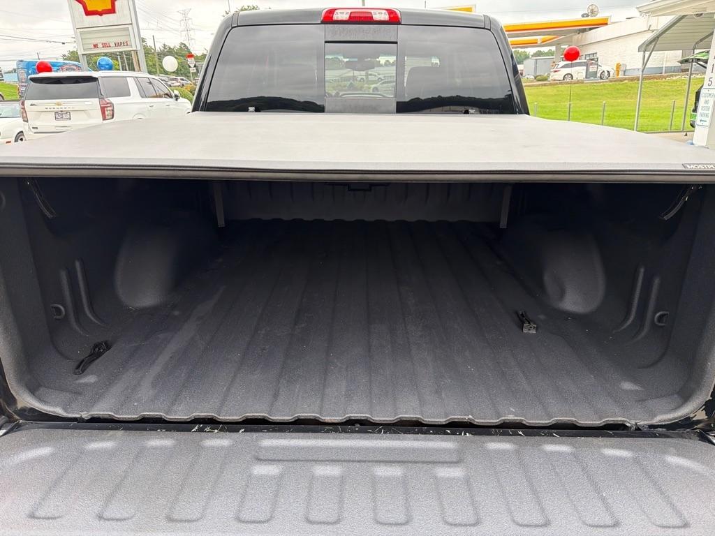 Chevrolet Silverado 1500  2018